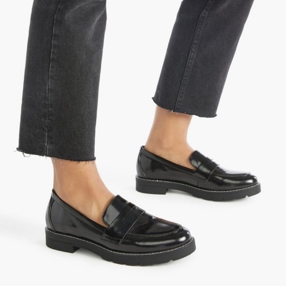 JustFab Shoes - JustFab Black Loafers